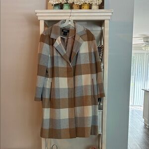 DKNY Women's Checkered Coat - Brown and Cream